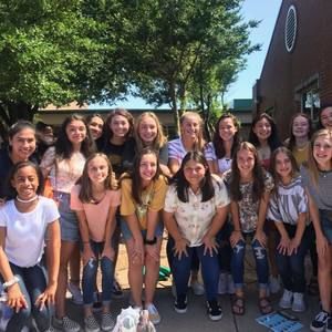 Meet your Posher, Carmen